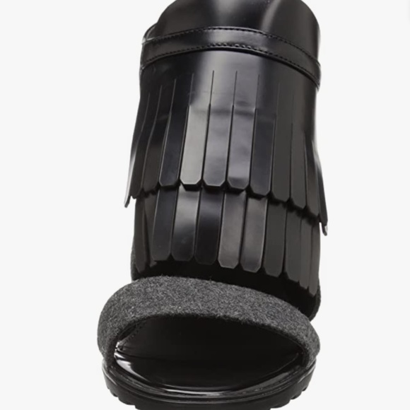 Calvin Klein Women's "Marin" Black/Gray Tuxedo Heel Size: 10M - Picture 4 of 7